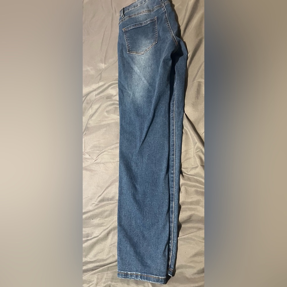 Gogo Jeans